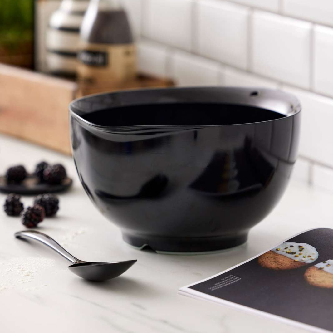 Victoria Mixing Bowl - Black