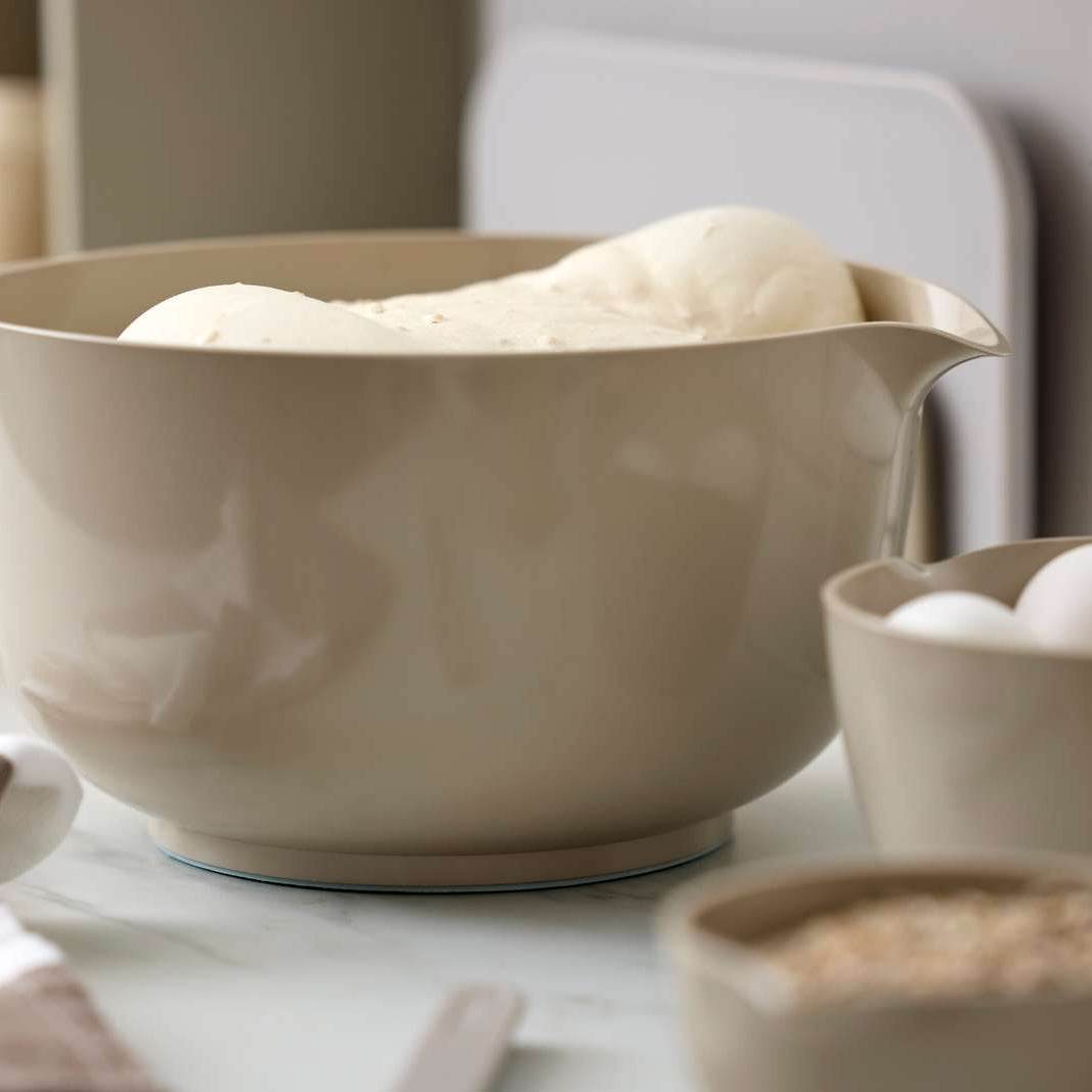 Margrethe Mixing Bowl - Humus