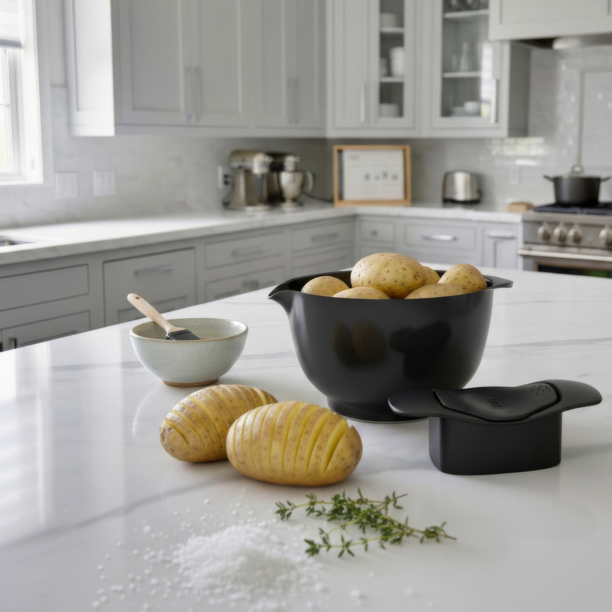 Margrethe Bowl + Hasselback Cutter